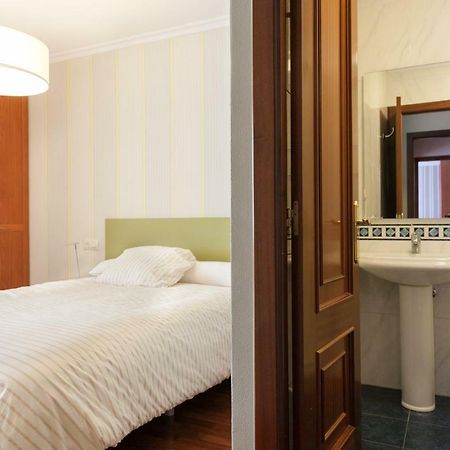 Zafiro Suites サンティアゴ・デ・コンポステーラ エクステリア 写真