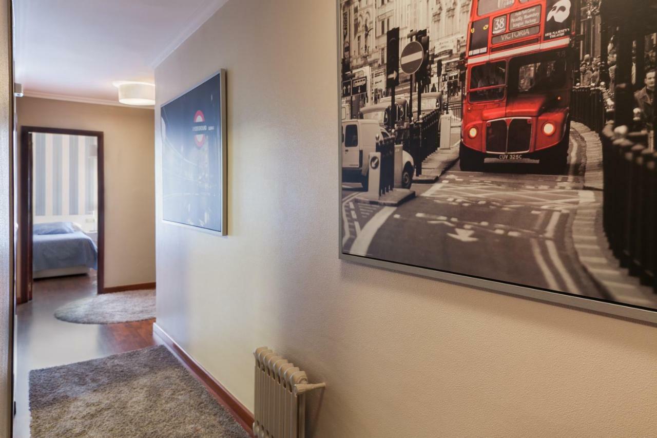 Zafiro Suites サンティアゴ・デ・コンポステーラ エクステリア 写真
