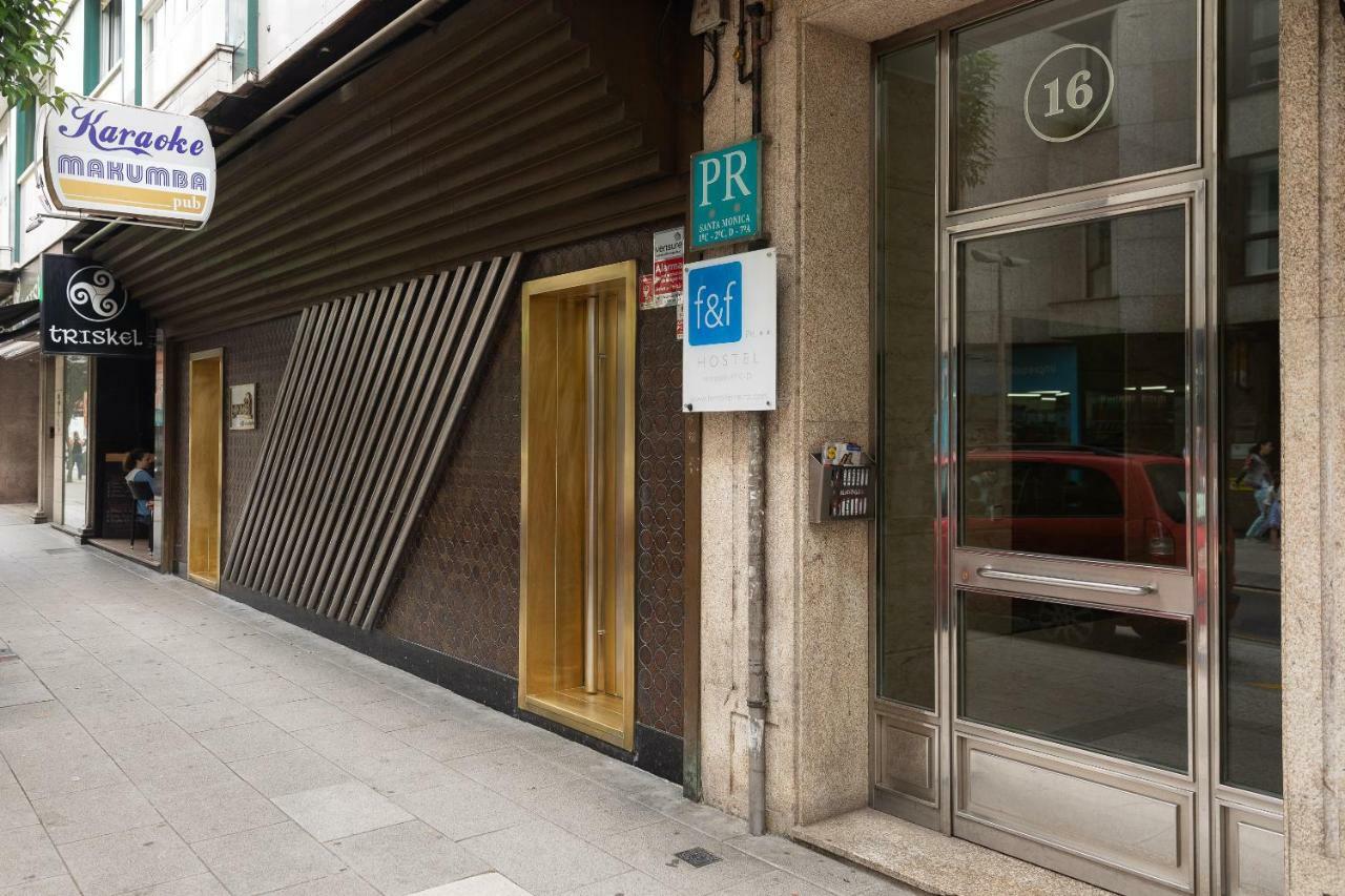 Zafiro Suites サンティアゴ・デ・コンポステーラ エクステリア 写真